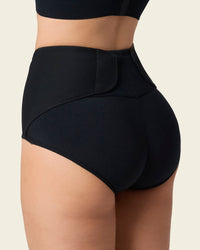 700 Black