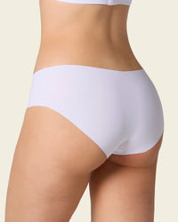 000 White