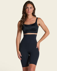 700 Black