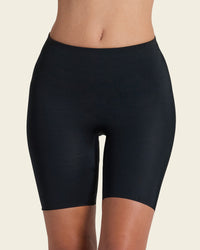 700 Black