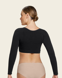 700 Black