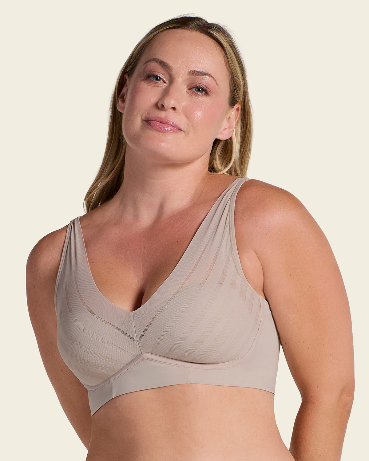 Daily Bra & UltraStripe Undetectable in Nude