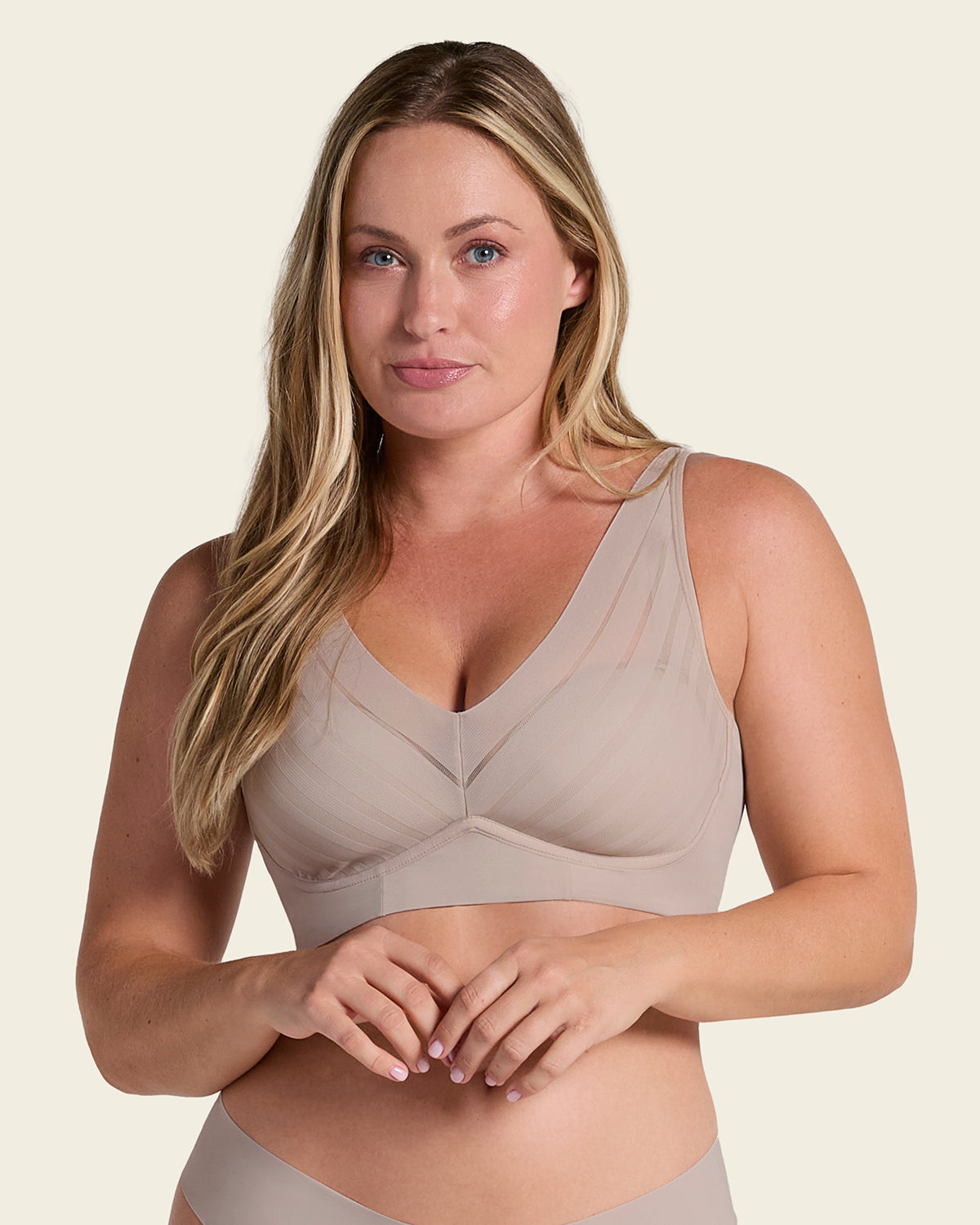 Daily Bra & UltraStripe Undetectable in Nude