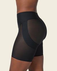700 Black